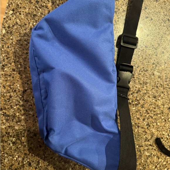 Heart-Shaped Red Sunglasses and 4th of July Fanny pack - Picture 6 of 6